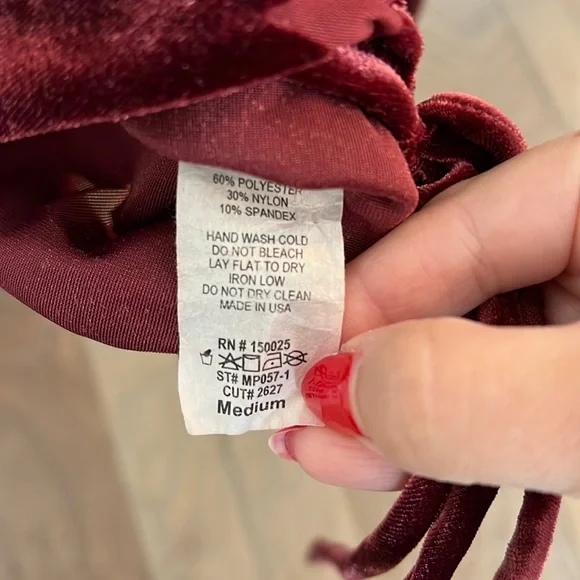 Vintage Havana Maroon Velvet Star Burnout Long Bell Sleeve Wrap Blouse Medium - Picture 3 of 6